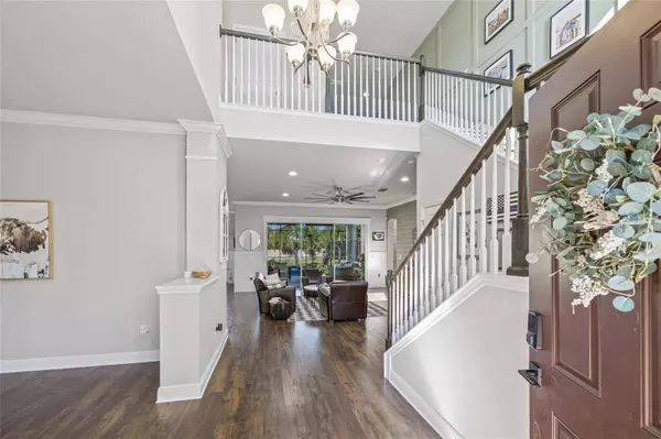 6542 MAYPORT DR, Apollo Beach, FL 33572