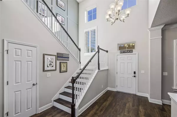 6542 MAYPORT DR, Apollo Beach, FL 33572