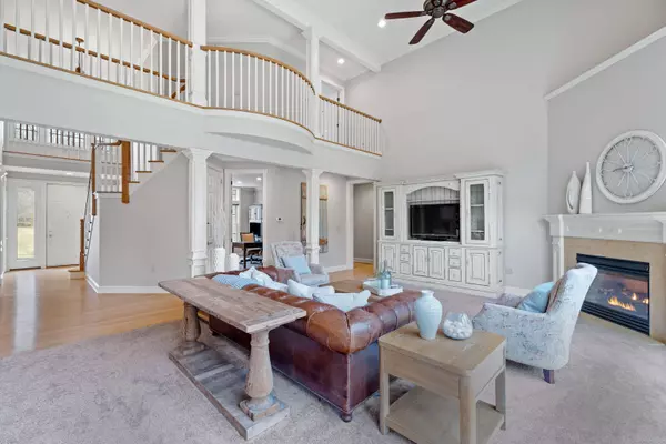 129 Old Farms Road East, Middletown, CT 06457