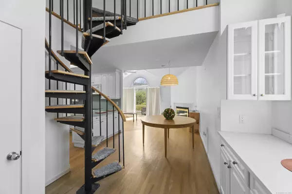 15 Perry Avenue #B2, Norwalk, CT 06850