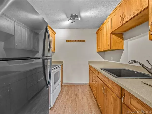 28 Saginaw Trail #28, Guilford, CT 06437