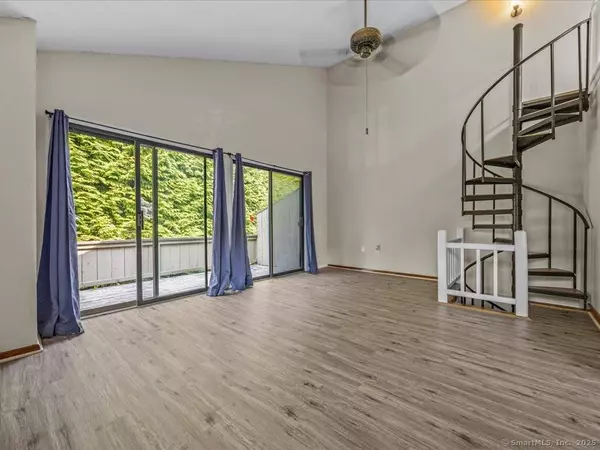 28 Saginaw Trail #28, Guilford, CT 06437