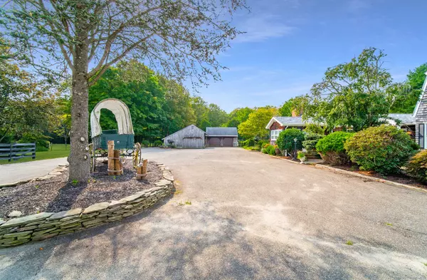 558 North Roast Meat Hill Road, Killingworth, CT 06419