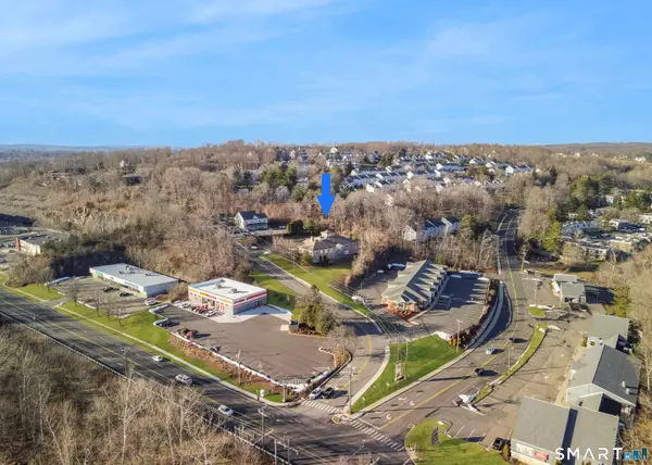 30 Country Squire Drive, Cromwell, CT 06416