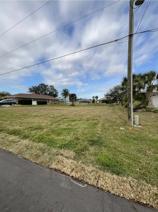 59 MARKER RD, Rotonda West, FL 33947