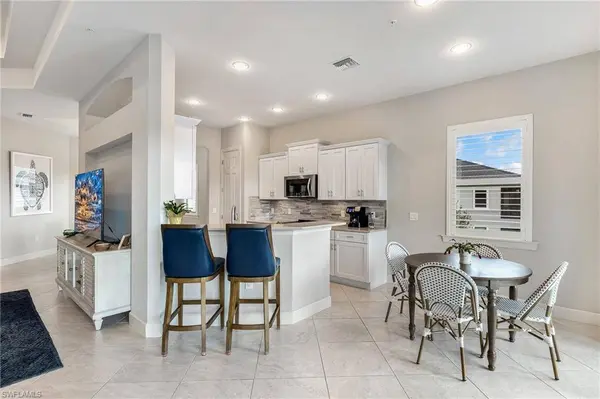 12058 Covent Garden CT #1203, Naples, FL 34120