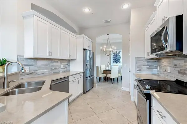 12058 Covent Garden CT #1203, Naples, FL 34120