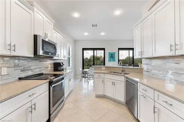 12058 Covent Garden CT #1203, Naples, FL 34120