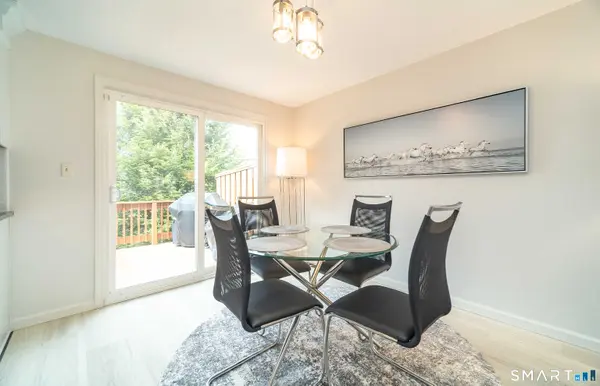 105 Sunrise Circle, Windsor, CT 06095