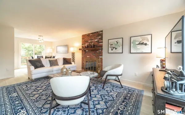 105 Sunrise Circle, Windsor, CT 06095