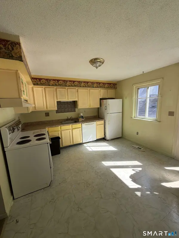 273 Derby Avenue #503, Derby, CT 06418