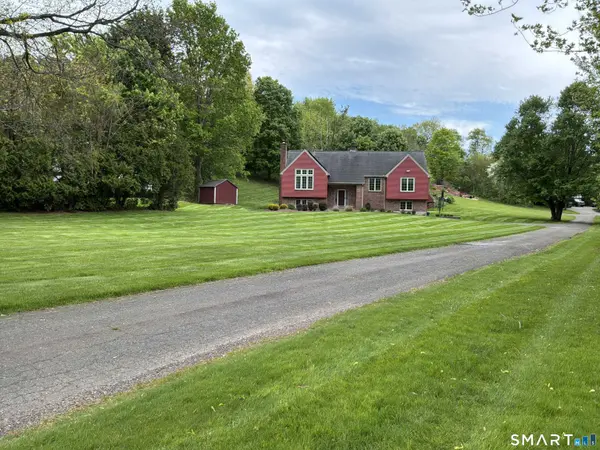 43 Flynn Lane, Middletown, CT 06457