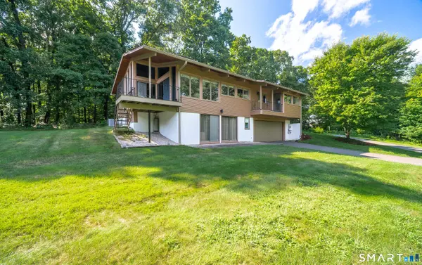 820 Killingworth Road, Haddam, CT 06441