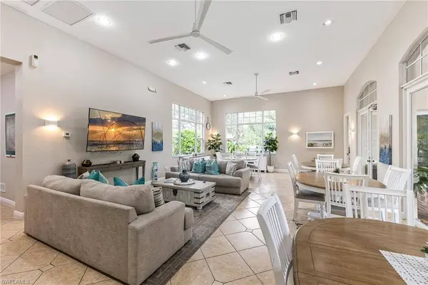 4455 Botanical Place CIR #101, Naples, FL 34112