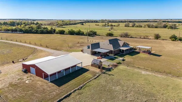 3794 County Road 1089, Celeste, TX 75423