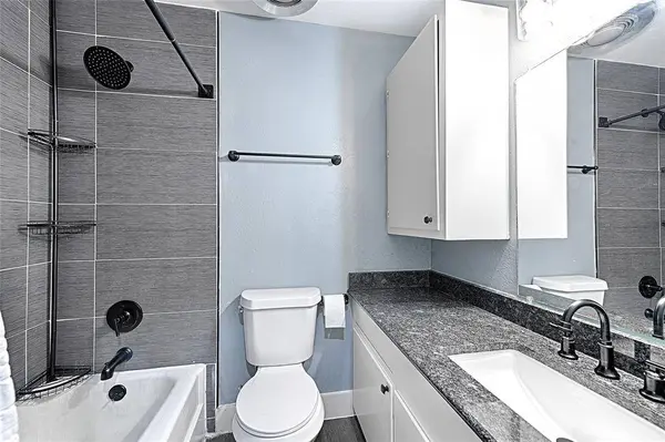 6413 Stonewall Street, Greenville, TX 75402