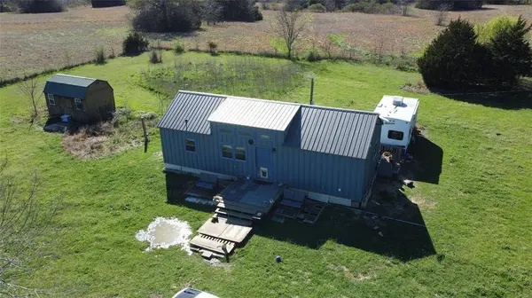 7516 County Road 3223, Lone Oak, TX 75453