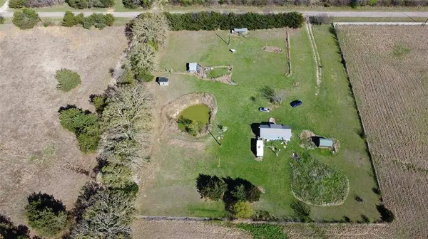 7516 County Road 3223, Lone Oak, TX 75453