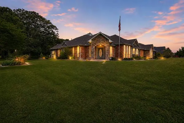 4082 Tracy Lane, Greenville, TX 75402