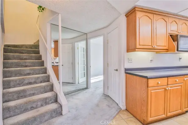 10406 Carlyle CT, Cypress, CA 90630