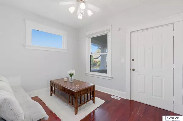 2561 Pinkney Street, Omaha, NE 68111-0000