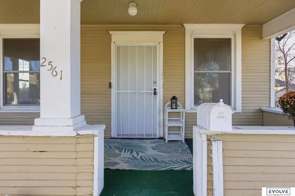 2561 Pinkney Street, Omaha, NE 68111-0000