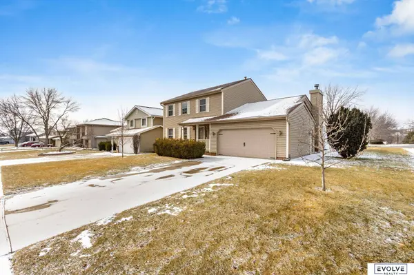 10102 S 14 Street, Bellevue, NE 68123