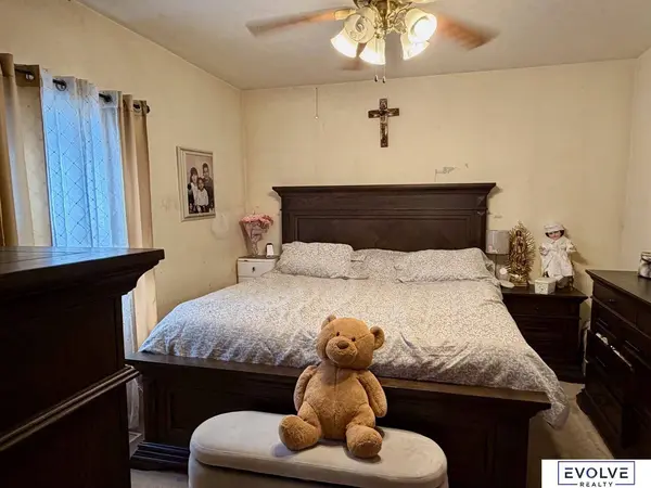 2444 E AVE, Council Bluffs, IA 51501