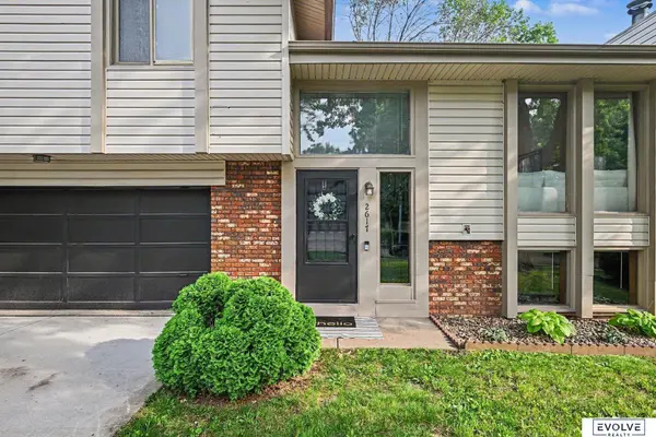 2617 Jack Pine ST, Bellevue, NE 68123