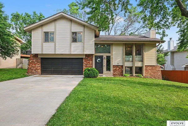 2617 Jack Pine ST, Bellevue, NE 68123