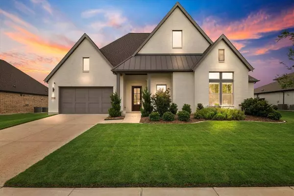 12268 Cheyenne Moon Lane, Frisco, TX 75035