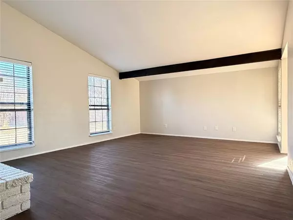 6509 Alta Oaks Drive, Garland, TX 75043