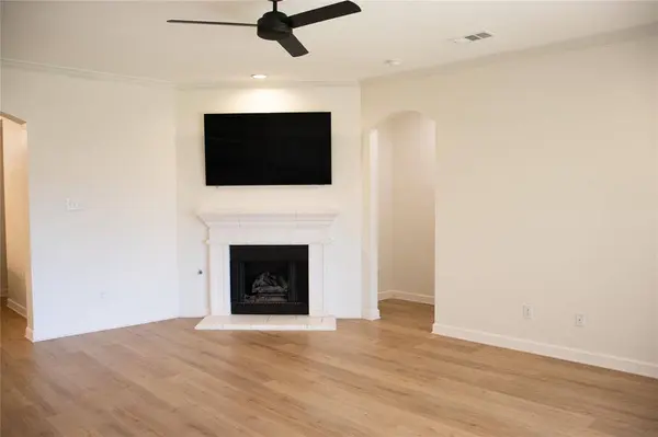 10305 Bent Tree Drive, Rowlett, TX 75089