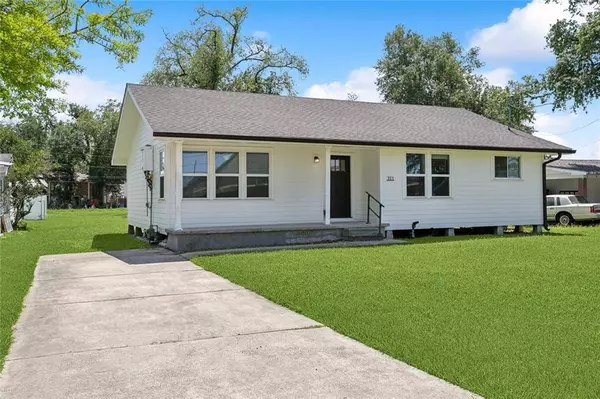 311 WANDA ST, Luling, LA 70070