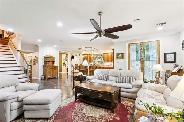 213 ST CHARLES BLVD, Luling, LA 70070