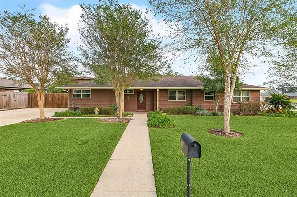 335 SAINT NICHOLAS ST, Luling, LA 70070