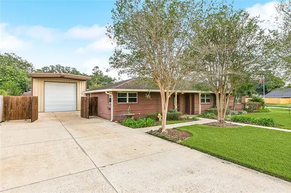 335 SAINT NICHOLAS ST, Luling, LA 70070