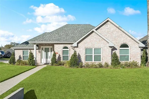 201 BETHANY DR, Luling, LA 70070