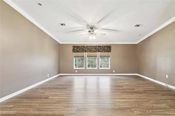 16139 RIVER RD, Hahnville, LA 70057