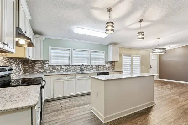 16139 RIVER RD, Hahnville, LA 70057