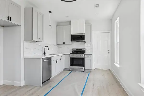 3521 23 KINGS DR, Chalmette, LA 70043