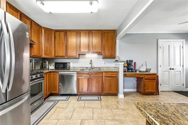 3733 TULANE DR, Kenner, LA 70065
