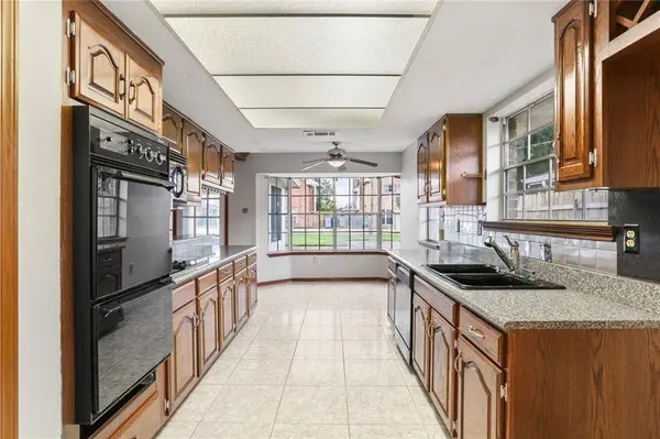 22 EDGEWOOD DR, Destrehan, LA 70047