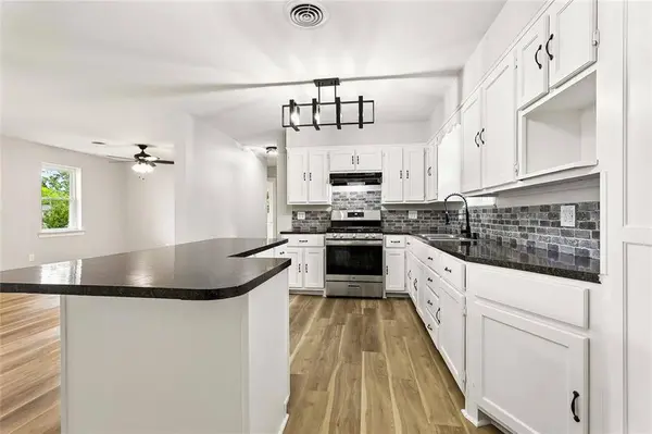 210 MARK DR, Des Allemands, LA 70030