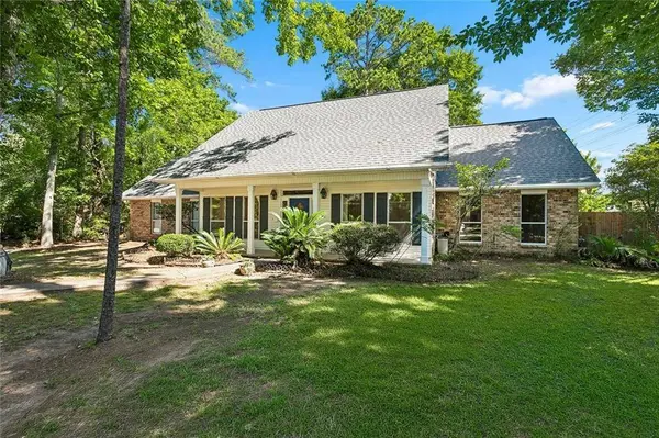 125 LEAH DR, Mandeville, LA 70448