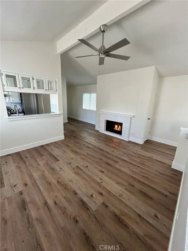 228 5th St, #2, Seal Beach, CA 90740
