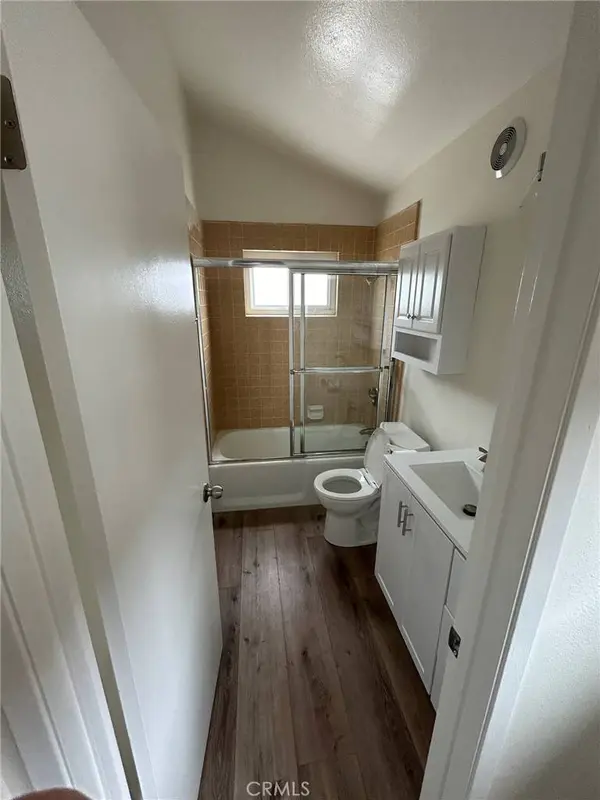 228 5th St, #2, Seal Beach, CA 90740