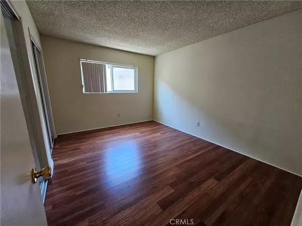 6045 Hazelhurst PL #7, North Hollywood, CA 91606