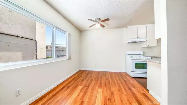 6045 Hazelhurst PL, North Hollywood, CA 91606