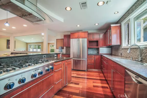 12818 Meadowlark AVE, Granada Hills, CA 91344